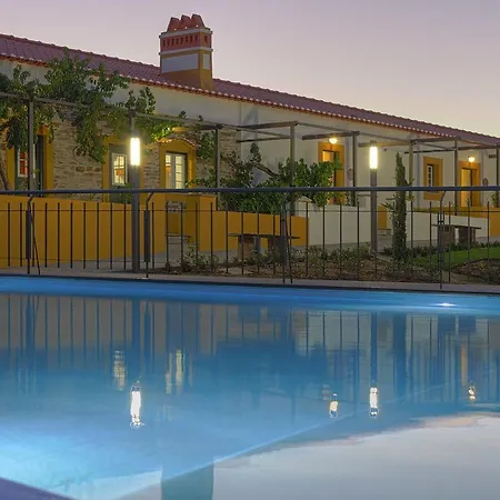 Alloggio per agriturismo Herdade Da Urgueira Vale de Pousadas