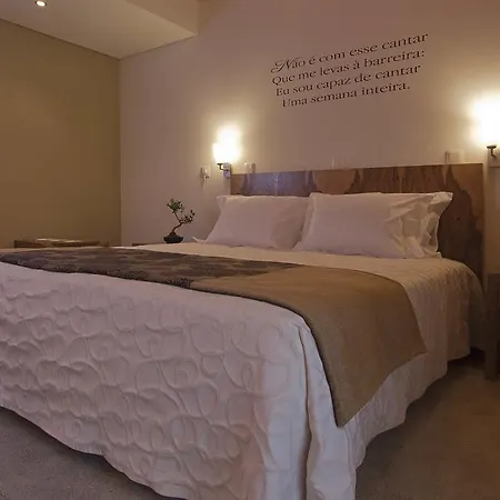 Farm stay Herdade Da Urgueira Vale de Pousadas