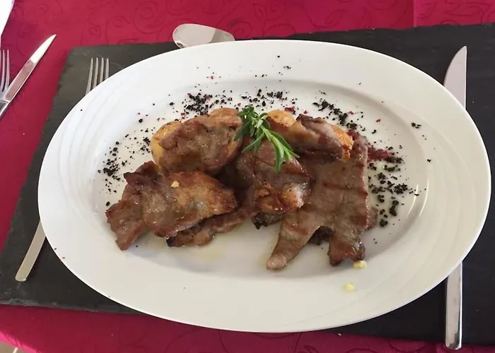 Alojamento de Turismo Rural Herdade Da Urgueira Vale de Pousadas