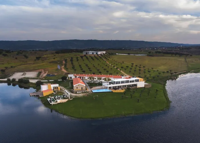 Herdade Da Urgueira Alojamento de Turismo Rural