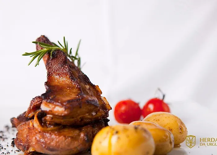 Alojamento de Turismo Rural Herdade Da Urgueira Vale de Pousadas