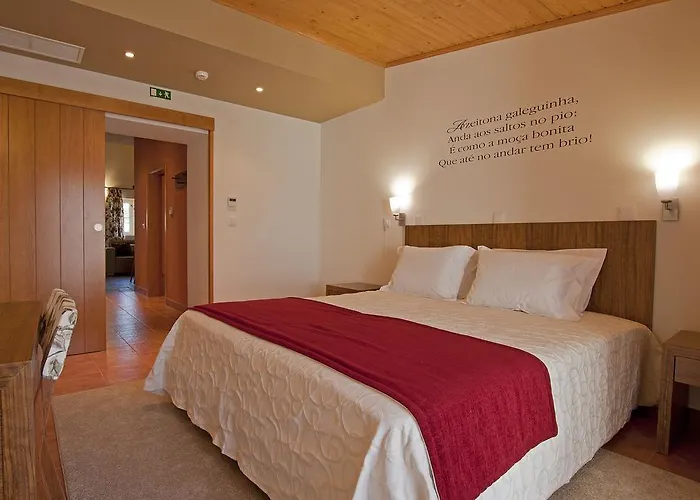 Alojamento de Turismo Rural Herdade Da Urgueira Vale de Pousadas